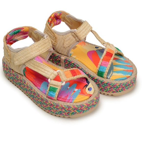 FARM Rio | Shoes | Farm Rio In Colorful Toucans Flatform Raffia Sandals ...